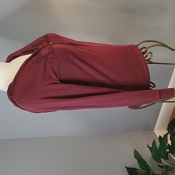 Harley Davidson Maroon Beaded Logo Hooded Stretchy Long Sleeve Button Top Size S - Picture 2 of 11